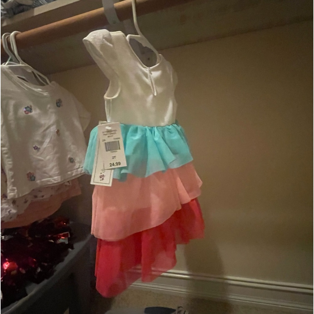 2T Boutique Dress: Birthday/Spring/ Easter! Three tier ruffles. Fabulous Design!